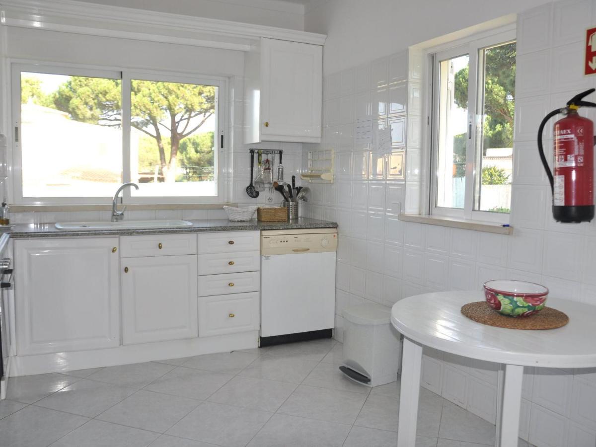 Comfortable Holiday Home In Vilamoura With Pool Ngoại thất bức ảnh